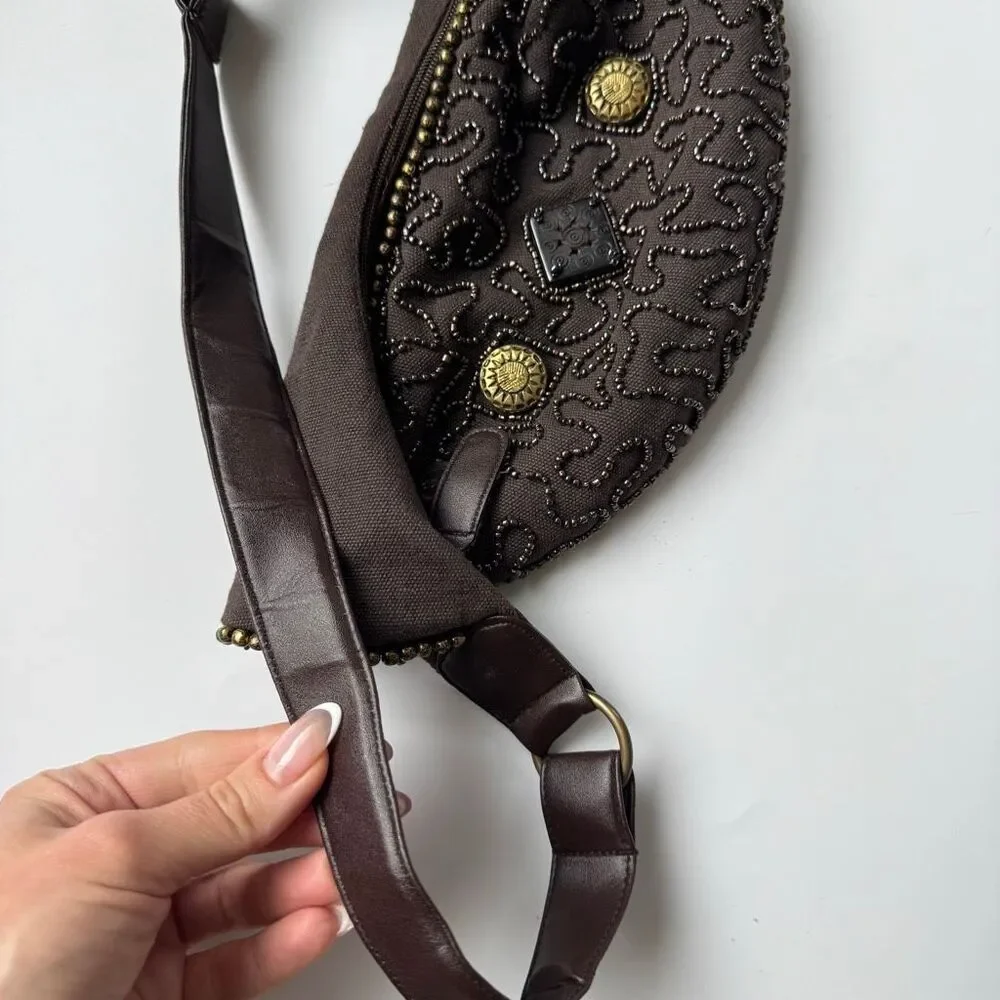 Vintage Beaded Made In India Brown Crescent Mini Shoulder Bag Party Purse Zipper